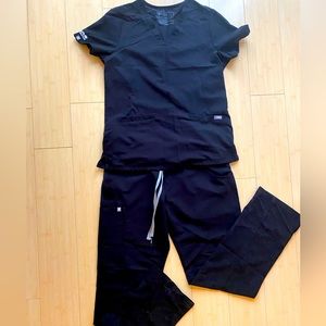 Figs black scrubs set with pants medium and top small